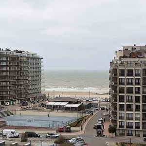  Apartment Met Frontaal Zeezicht Belgien